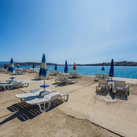 Hotel Medena-3